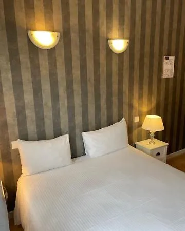 Restaurant Logis Cote 酒店 2*