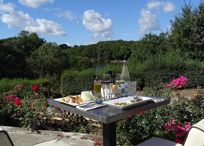 Restaurant Logis Cote 호텔 2*