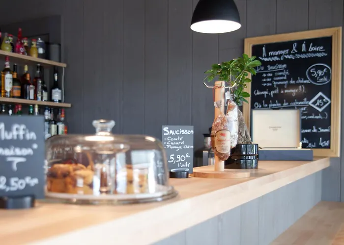 Restaurant Logis Cote 호텔 2*